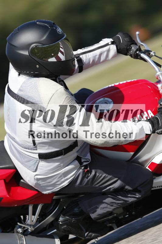 /Archiv-2025/49 26.08.2025 Cornu Master School ADR/blau-bleu/41